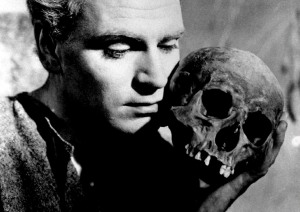 Hamlet 1948 réal : Laurence Olivier Laurence Olivier  Collection Christophel